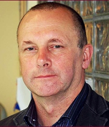 a person with a black shirt