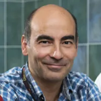 Dr. Moises Freitas-Andrade