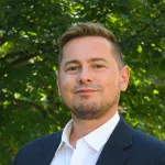 Headshot of seminar speaker